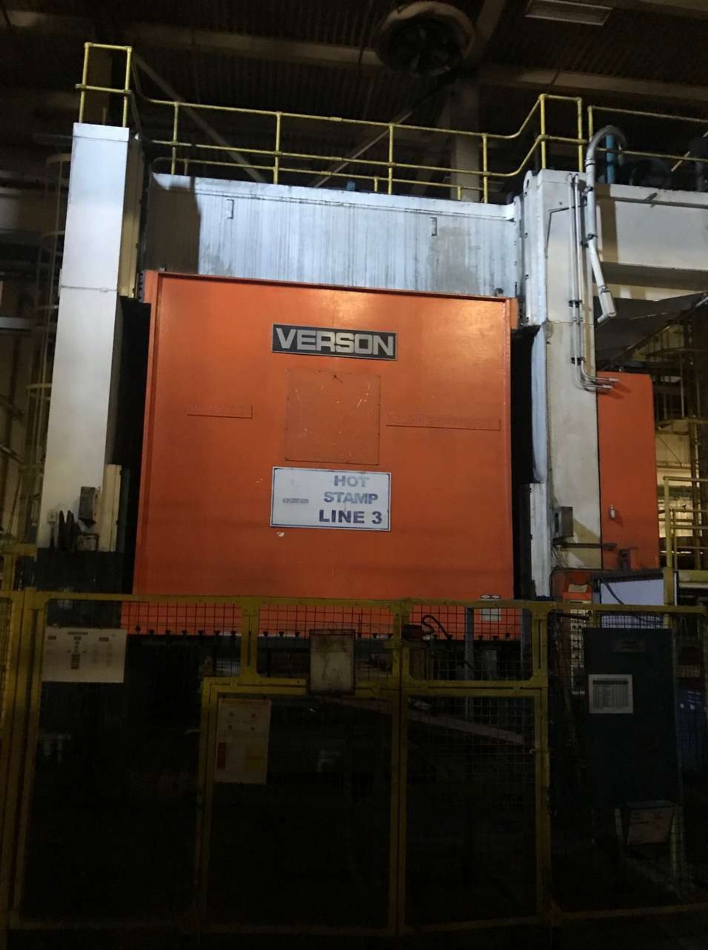 Verson 500-HD2-144-96 Hydraulic Stampinng Press