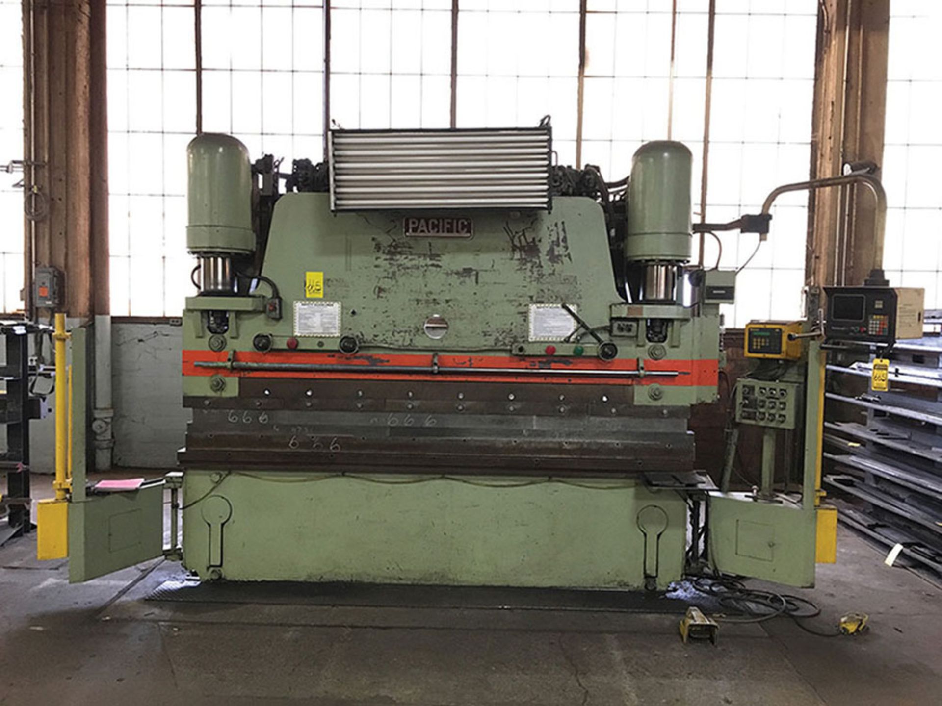 Pacific CNC 2 Axis Hydraulic Press Brake, 225 Ton x 10', Mdl: K225-10, S/N: 6887 - Painesville, OH -