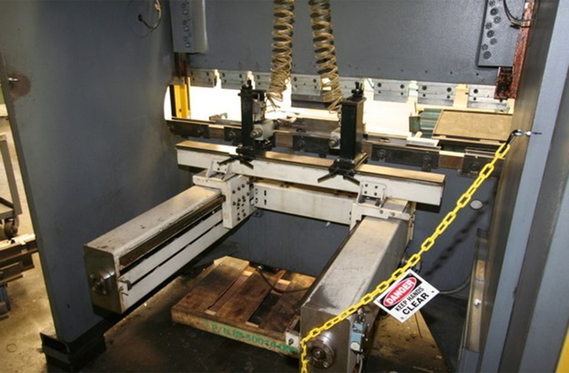 2000 Haco CNC 3 Axis Hydraulic Press Brake, 60 Ton x 82", Mdl: ERM-2060, S/N: 81063 - Painesville, - Image 3 of 6