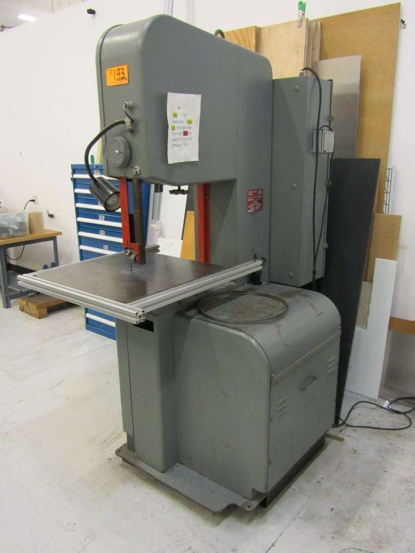 DoAll 20" Vertical Band Saw, Model 2013-2 - Image 2 of 7
