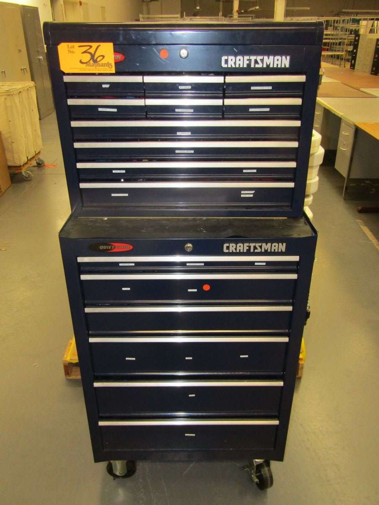 Craftsman 12-Drawer Rolling Tool Box