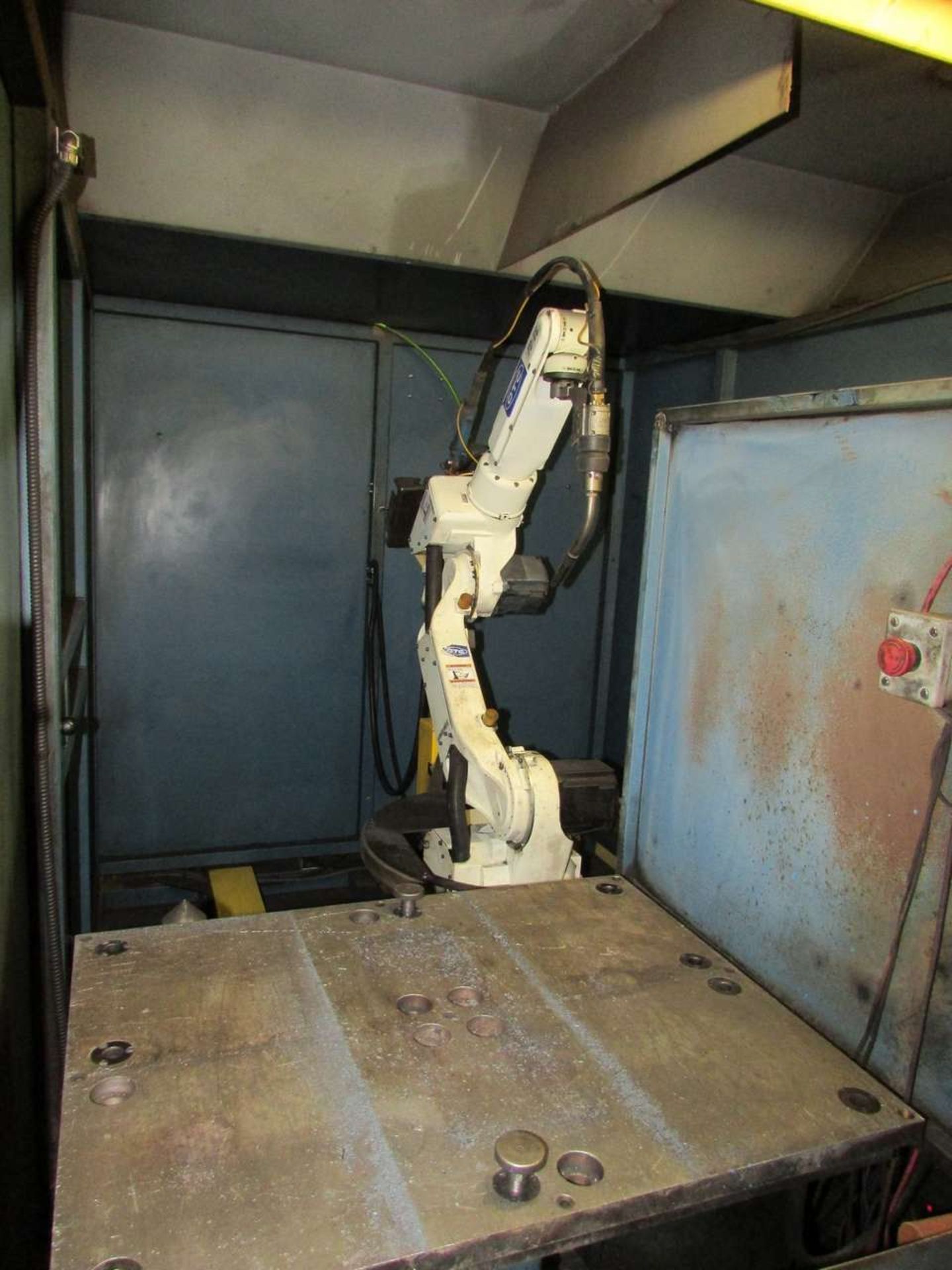 2014 OTC Eco-Arc 200 Robotic Welding Cell - Image 6 of 21