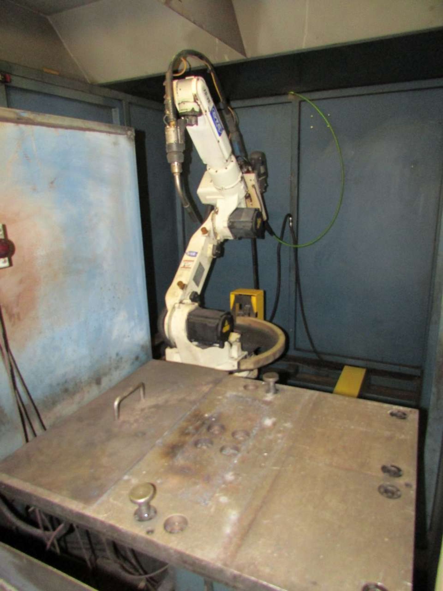 2014 OTC Eco-Arc 200 Robotic Welding Cell - Image 7 of 21