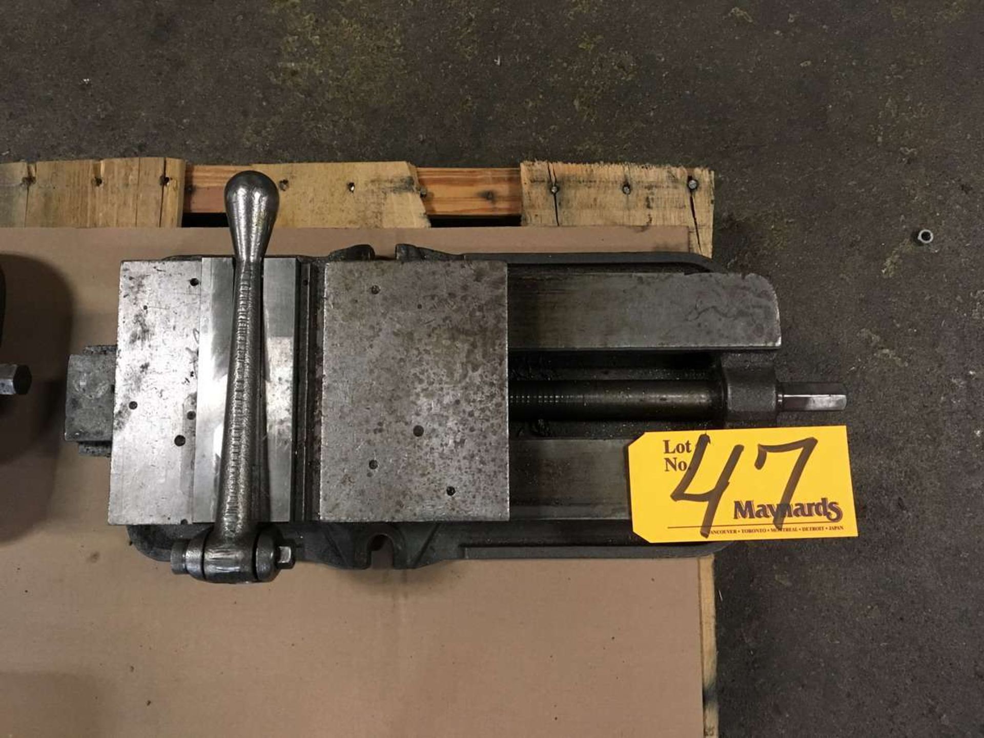 Kurt 6 Inch Machine Vise - Image 2 of 2