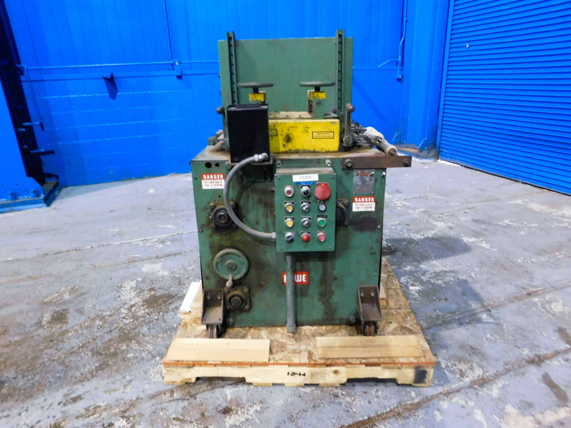 10" x 0.105" Rowe Straightener, Mdl: R-10, S/N: 23-421 , Located In: Painesville, OH