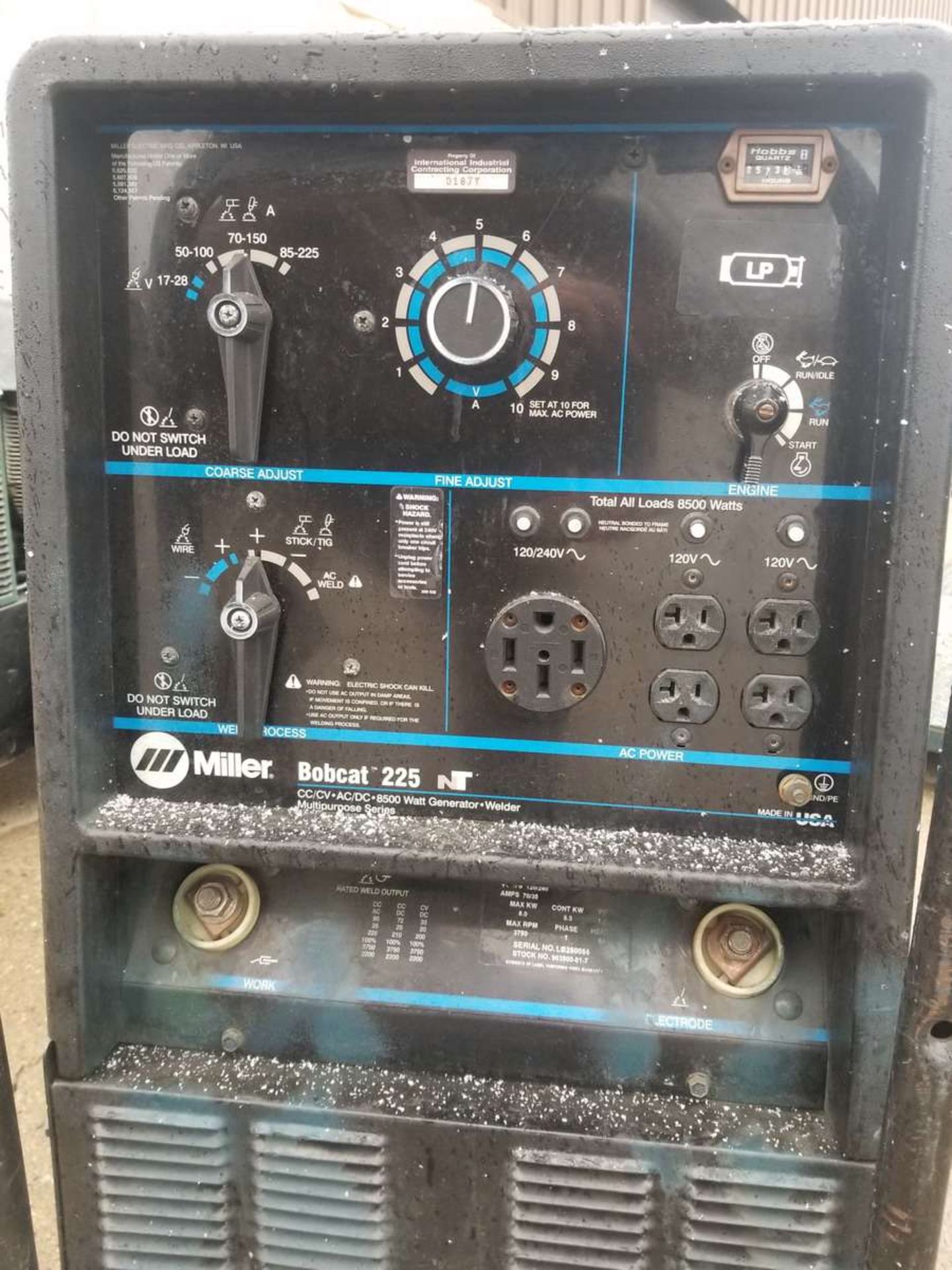 2000 Miller Bobcat 225 Generator/Welder - Image 5 of 10