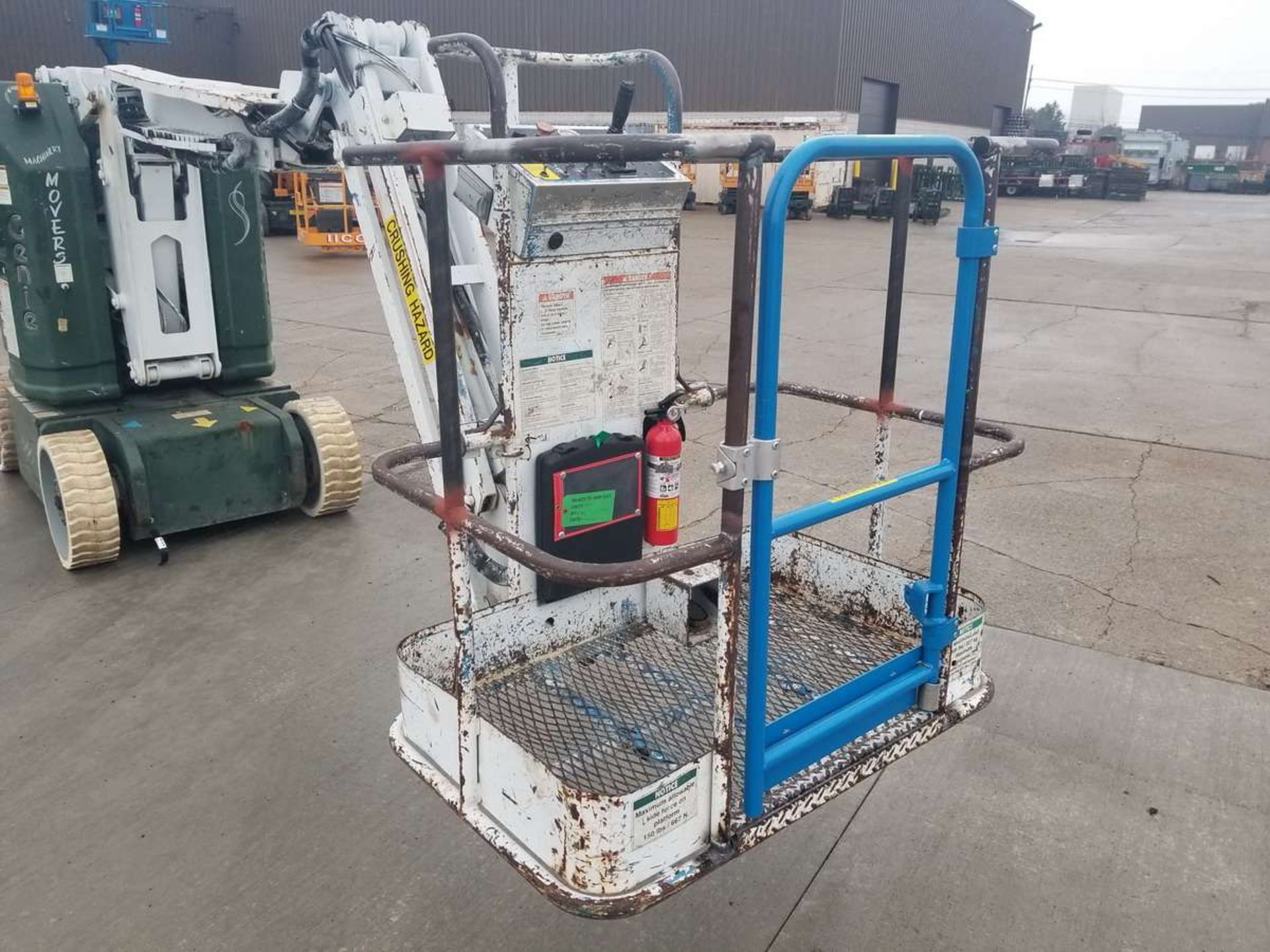 1996 Genie Z30-20N Boom Lift - Image 10 of 12