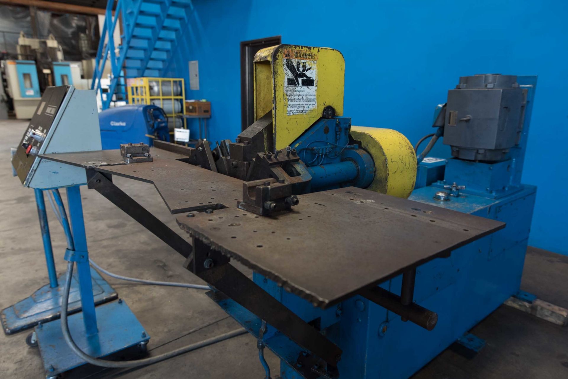 1 1/4" x 0.083" WT Pines 3T Vertical Hydraulic Tube Bender, Digital Dial- A Bend Control, Work - Image 5 of 19
