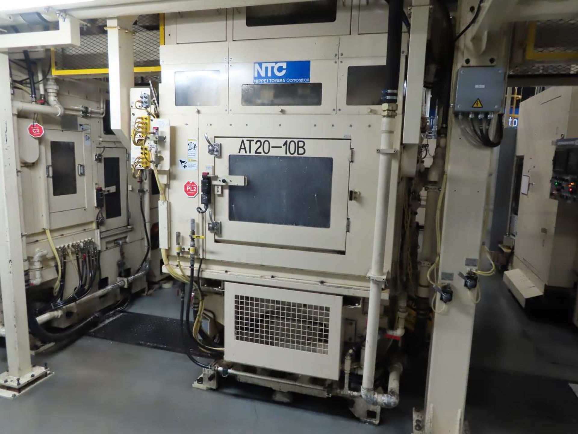 2007 NTC 400H-555 CNC Horizontal Machining Center