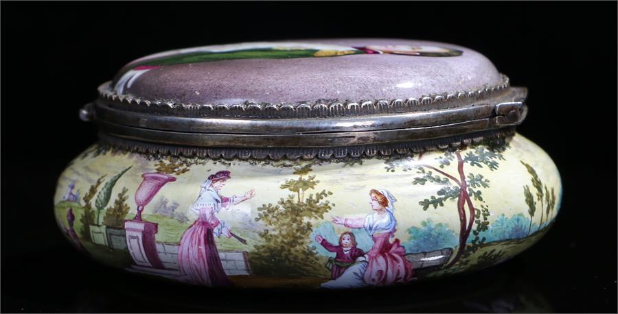 Fine 19th Century Viennese enamel and silver gilt snuff box, maker Hermann Böhm, the lid - Image 4 of 5