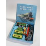 Passenger train set, tinplate and clockwork, no 5350/2, with a green locomotive numbered 490, boxed