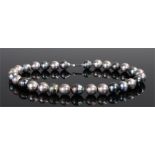 Tahiti pearl necklace, set to a silver clasp, 48cm long