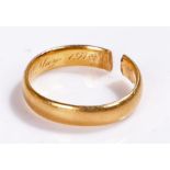 22 carat gold wedding band, AF, 4.4 grams