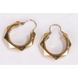 9 carat gold pair of earrings, 3.2 grams