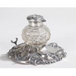 Edward VII silver inkwell., Birmingham 1905 maker J.B & Co, the glass inkwell with silver leaf
