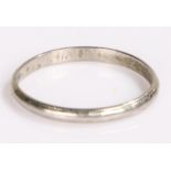 Platinum wedding band, 2.6 grams, ring size S