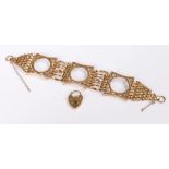 9 carat gold coin bracelet, with three sections for coins, gate link with padlock clasp, 21 grams,