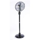 Cinni floor standing fan, with speed controls to the central column