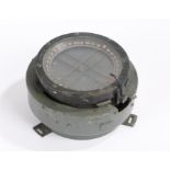 World War Two RAF compass, with Air Ministry reference 6A/1672, stamped to bezel TYPE PII No 53825K