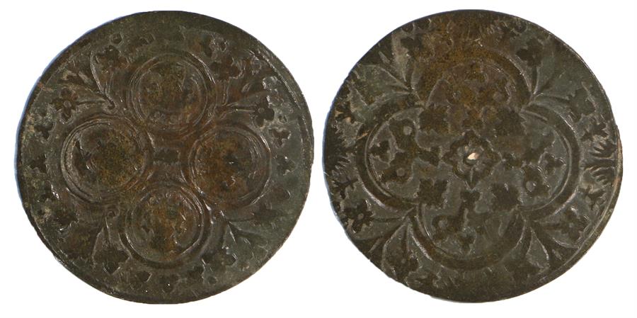 Edward III Jetton, (1312-1377) the obverse with four busts with circle surrounds, flowers to the