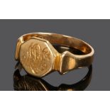 18 carat gold signet ring, with a monogram to the head, with shaped shoulders, 6 grams, ring size V