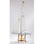 Sea Wind remote control model yacht "Merlot", compete with controller and stand