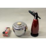 Thermos ice bucket, soda siphon and accessories (3)
