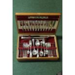 Cased canteen of silver plated cutlery by the maker W.M. Bush & Son Ltd, Sheffield
