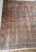 Teppich - Kaschmir/Seide, geteilt in viereckige Register mit verschiedenen floralen und ornamentalen