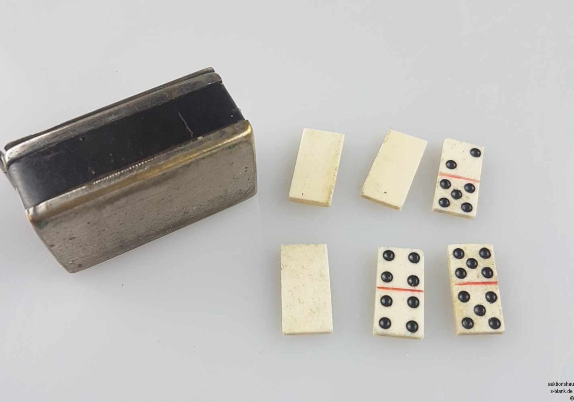 Domino Reisespielset - Elfenbein, 28 kleine Steine (vollständig), jeder ca. 8x17mm, Alters- u. - Bild 3 aus 3