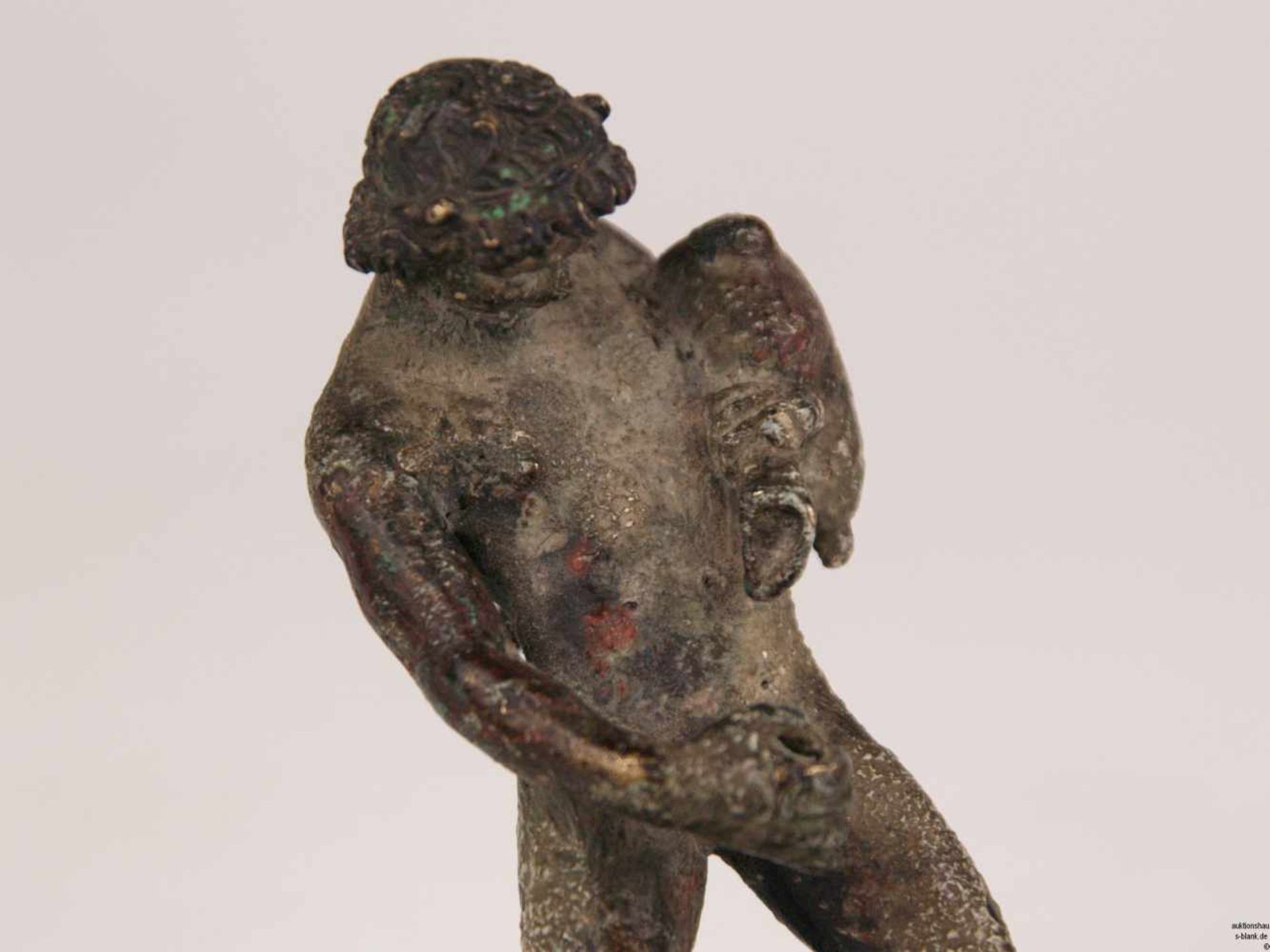 Bronzefigur "Trunkener Satyr" - Bronze, patiniert, Replik einer römischen in Herculaneum - Bild 6 aus 11