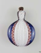 Schnupftabakflasche- Millefiori, farbloses Glas mit eingeschmolzenem Spiraldekor aus bunten