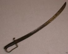 Säbel - wohl England, schwere gebogene Klinge, Messing/Eisen, diverse Stempel, Länge: 87 cm, Scheide