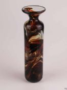 Ziervase - Murano, Italien, zylinderförmig, oben eingeschnürt, Klarglas mit Farbeinschmelzungen,