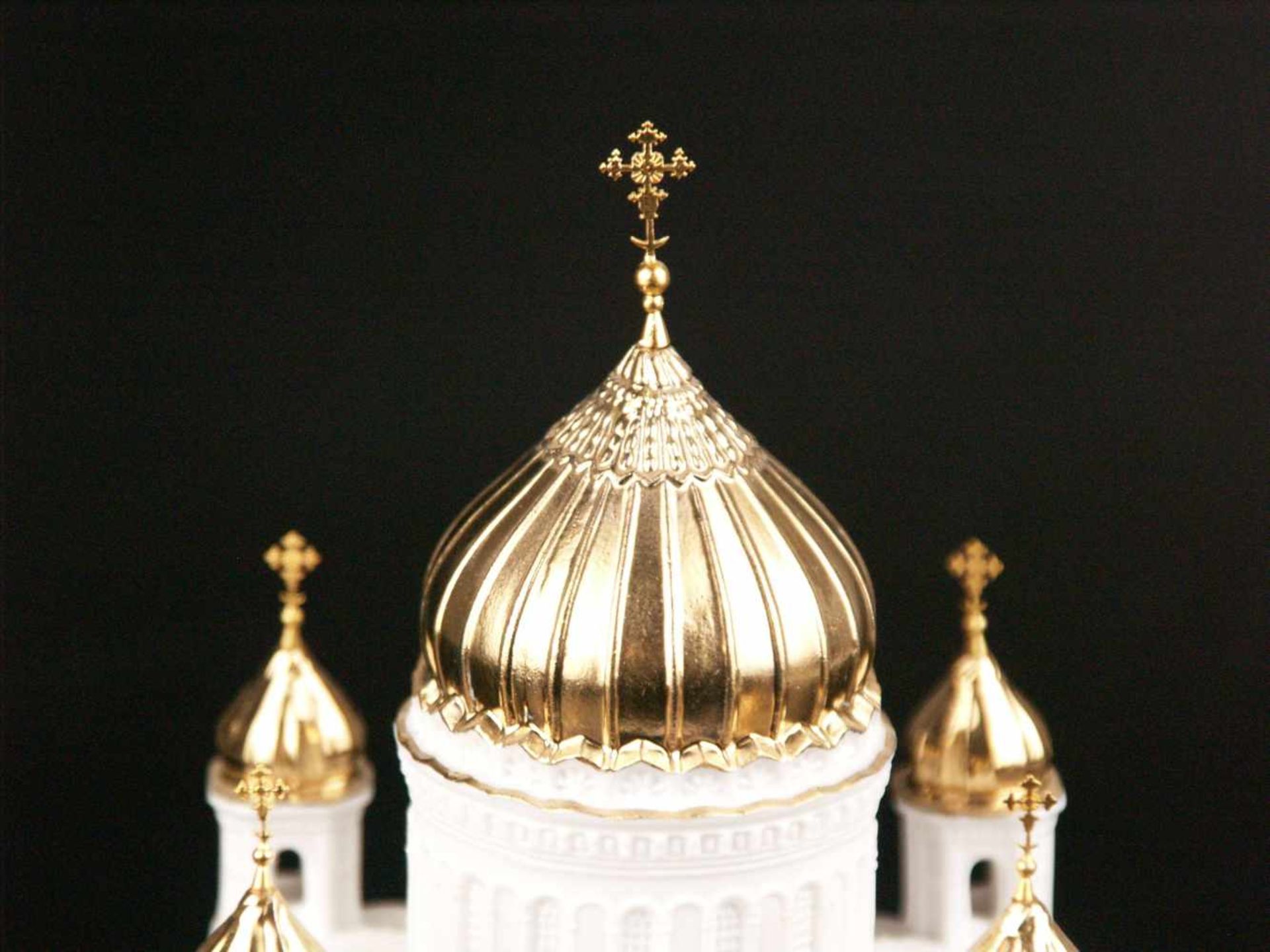 Christ-Erlöser-Kathedrale/Moskau - Hoechst,20.Jh.,detailgetreue Nachbildung aus Biskuitporzellan mit - Bild 2 aus 6