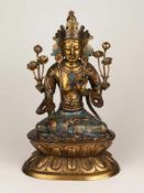 Sitatara (Weiße Tara) - Tibet/China, Gelbguss, Cloisonnéemail, die Göttin thront im Padmasana auf