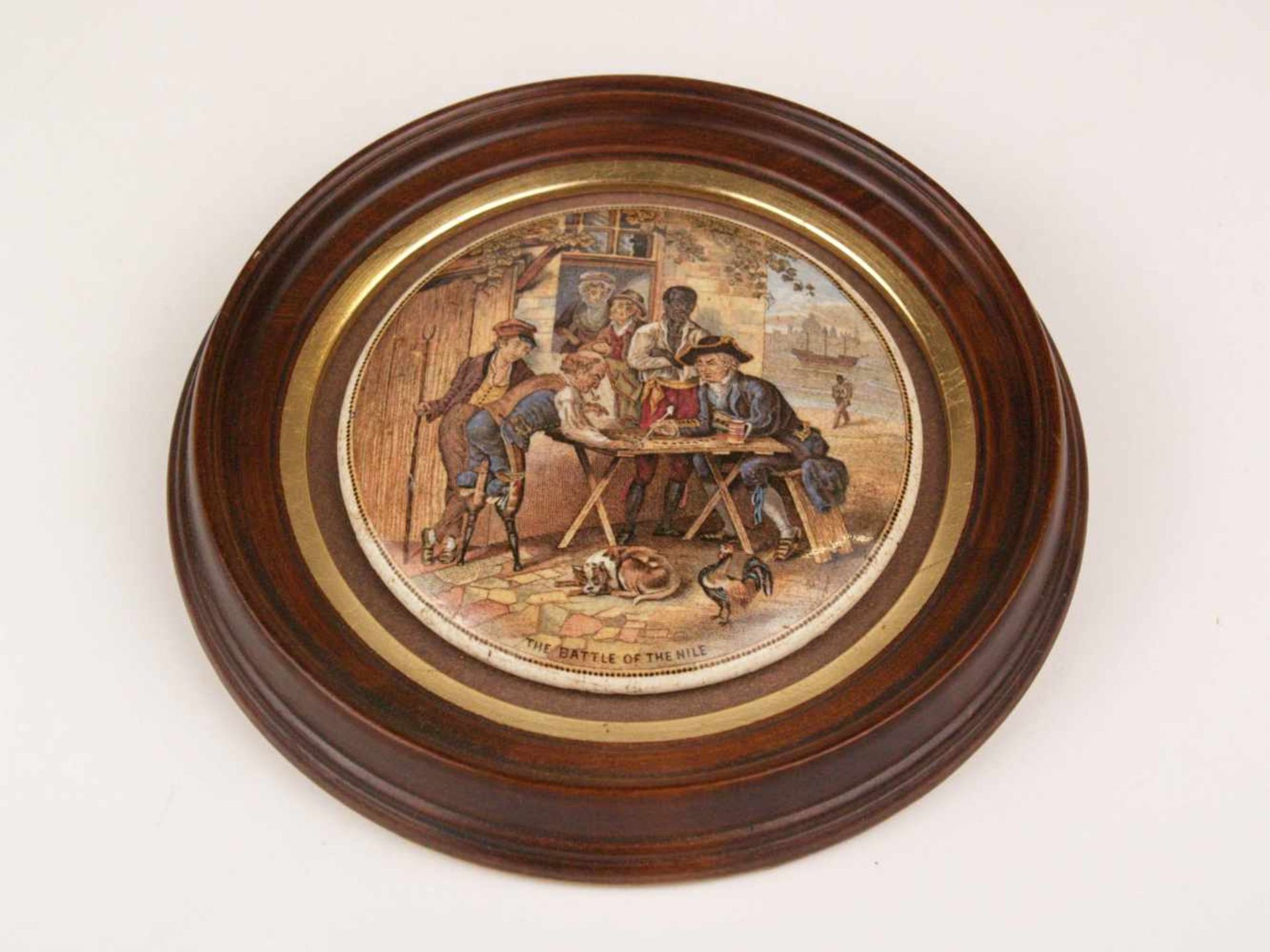 Viktorianischer Keramikdeckel - England 19.Jh., leicht gewölbter Gefäßdeckel mit farbiger