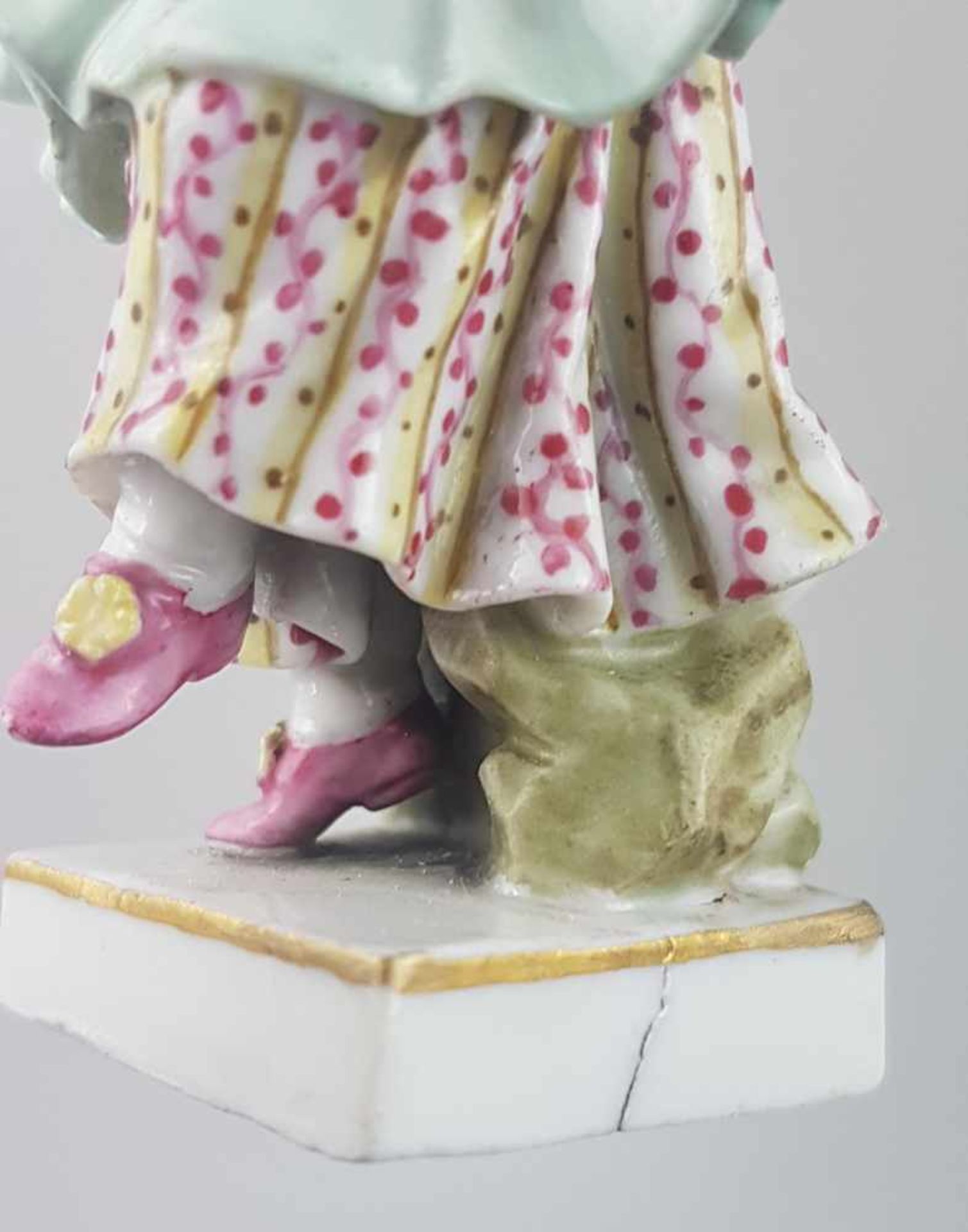 Porzellanfigur Meissen - blaue Schwertermarke mit Marcolinistern, um 1800, Marke stark berieben, - Bild 8 aus 11