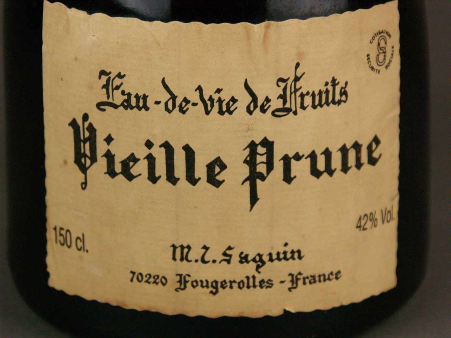 Obstbrand - Vieille Prune, Eau de Vie de Fruits, M.L. Saguin, 150 cl., französisch, 42%, - Bild 4 aus 5