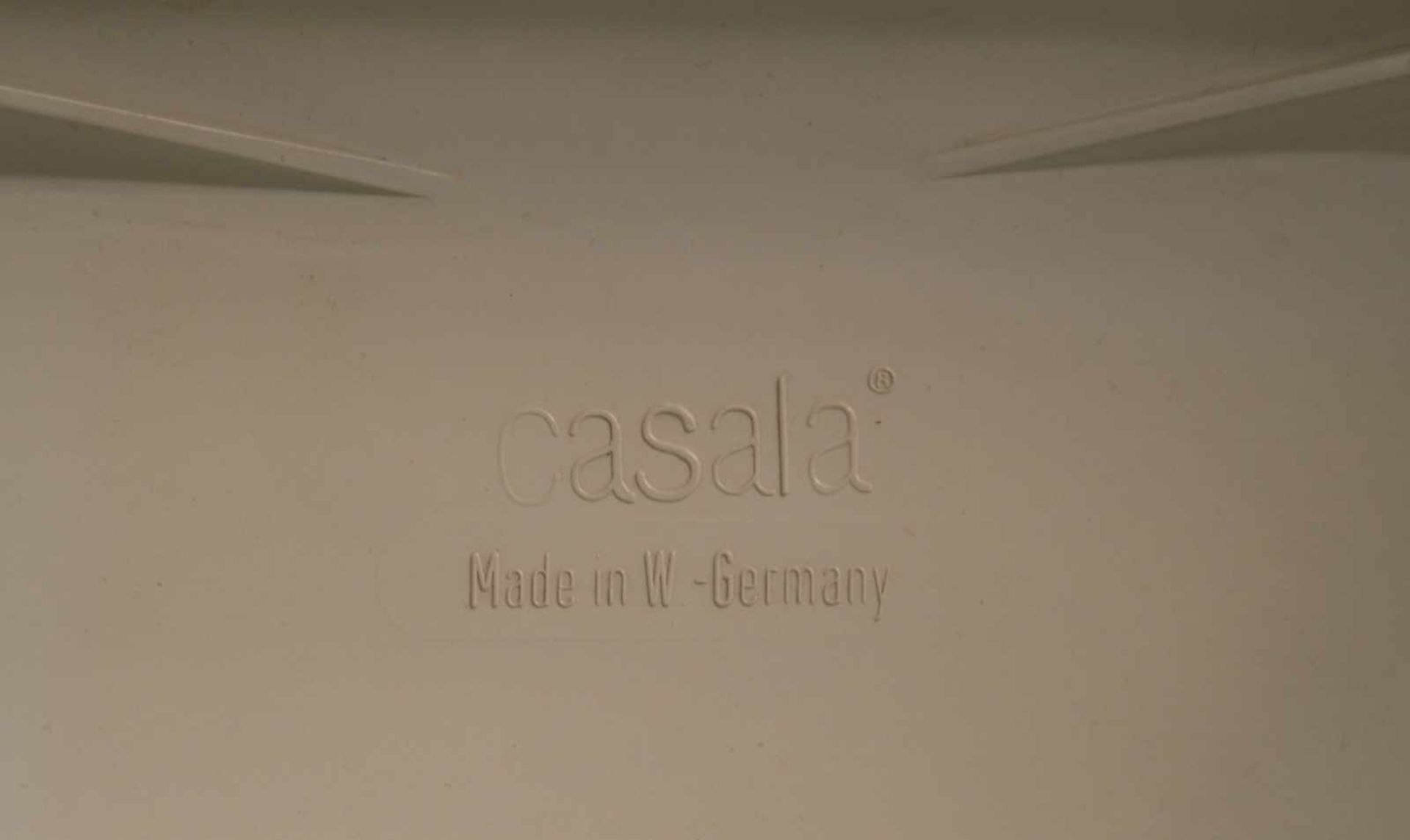 Stapelhocker Casalino - Entwurf: Alexander Begge für Casala-Werke, cremeweißfarbener Kunststoff - Image 3 of 4