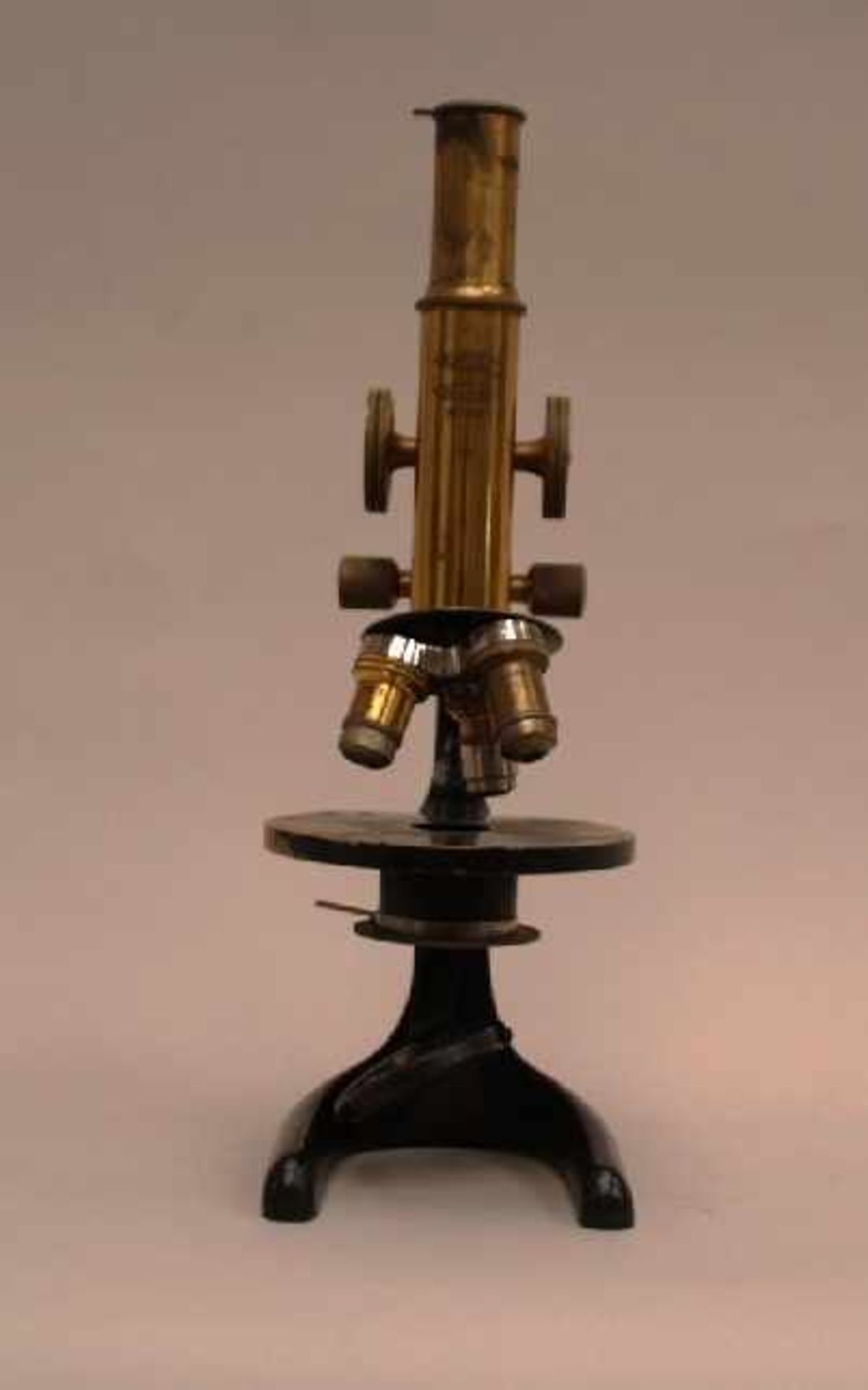 Mikroskop - Firma W+H Seibert, Wetzlar, Messing, 3 Okulare, Anfang 20. Jahrhundert, Höhe: ca.32 cm, - Bild 3 aus 3