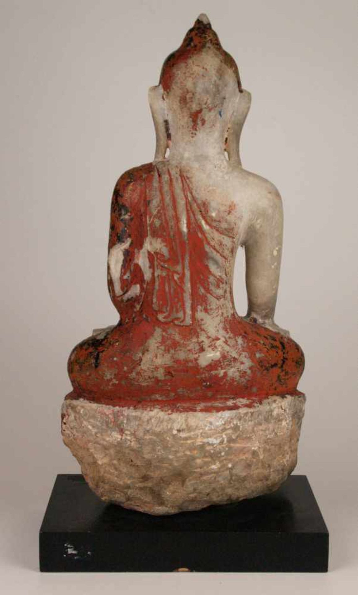 Alabasterbuddha - Burma, Ava-Stil, 18. Jahrhundert, Alabaster partiell mit Lackfassung, auf - Image 3 of 9