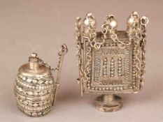 Zwei Koholbehälter - Jemen, Metalllegierungen mit Silbergehalt, 1x rechteckiger Behälter auf