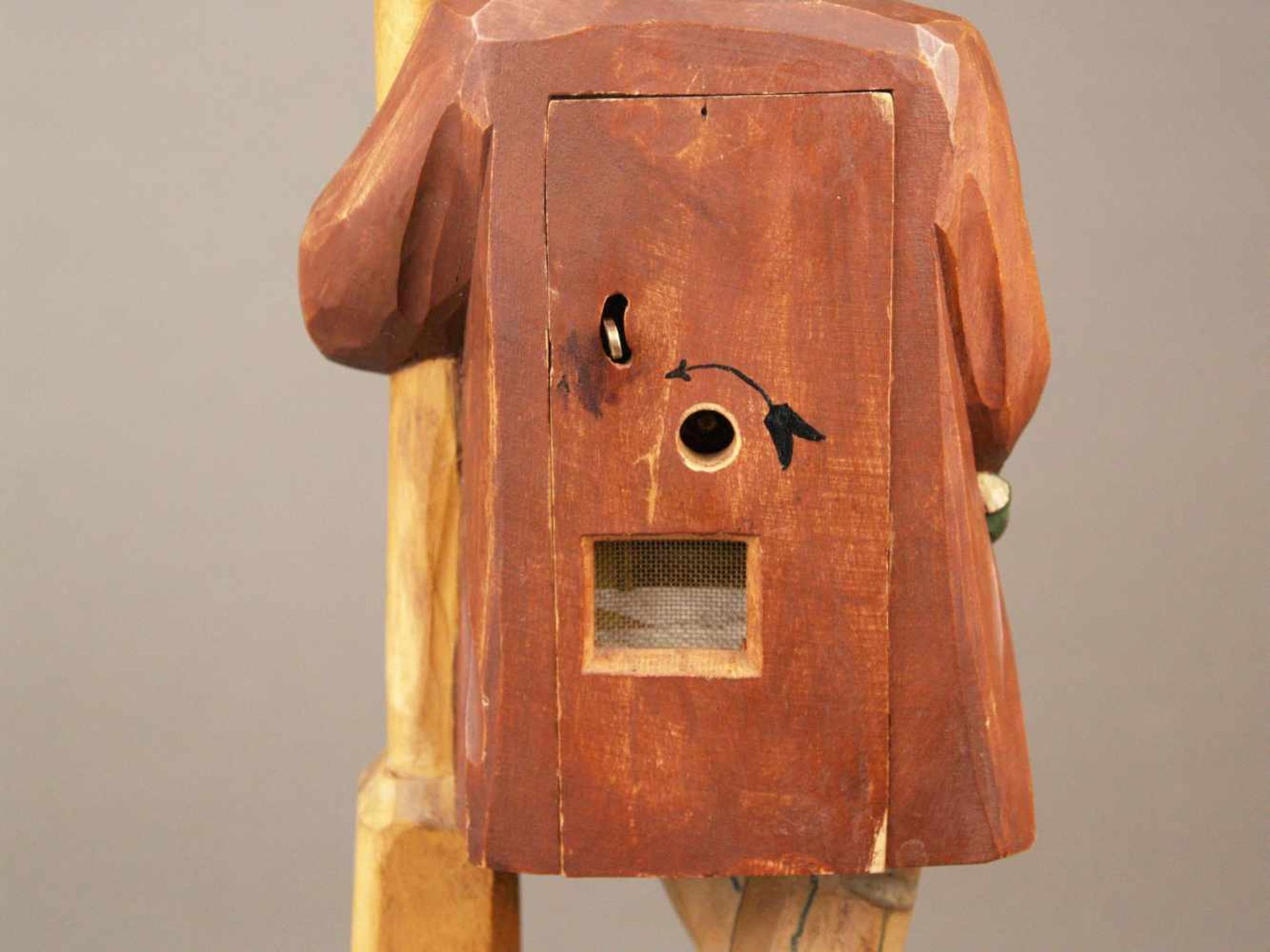 Holzfigur-Automat - "Pfeiffender Trunkenbold an Laterne lehnend", Holz geschnitzt, farbig gefasst, - Bild 7 aus 12