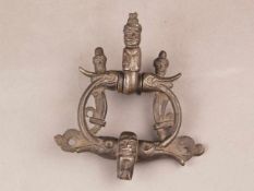 Antiker Türklopfer - Eisen, geschmiedet, Dekor mit anthropomorphen Figuren, Altersspuren, HxBxT:ca.