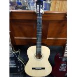 ELEVATION CLASSICAL GUITAR ON STAND