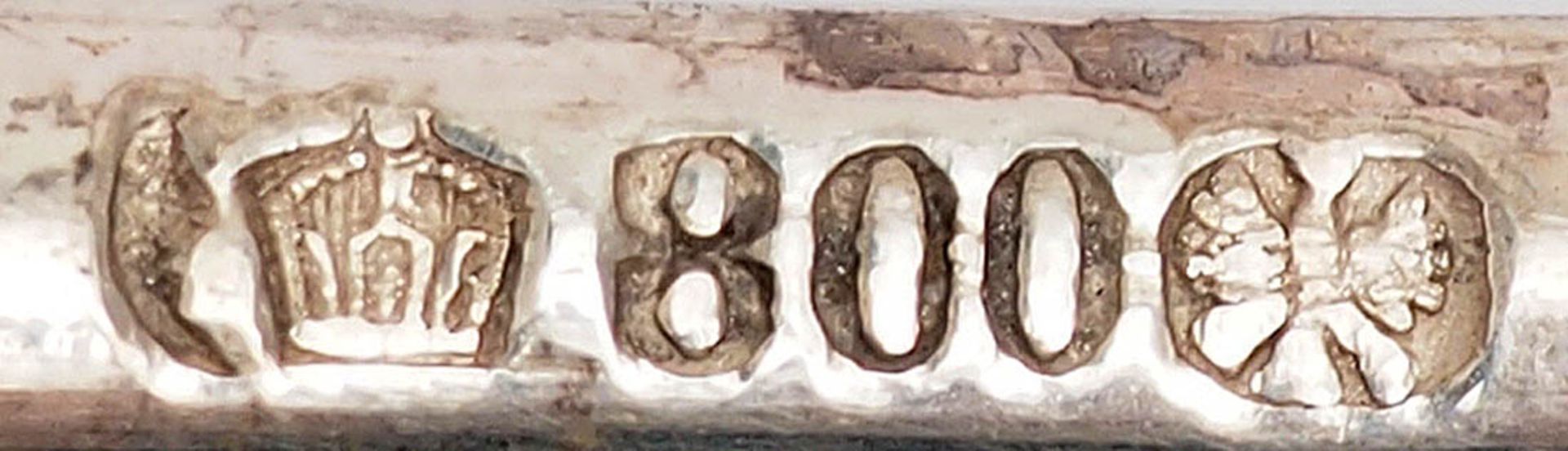 Sechs Suppenlöffel Spitzovale Laffe. Halbrunde Griffe mit Mittelnaht. Silber 800, Halbmond, Krone, - Bild 3 aus 3