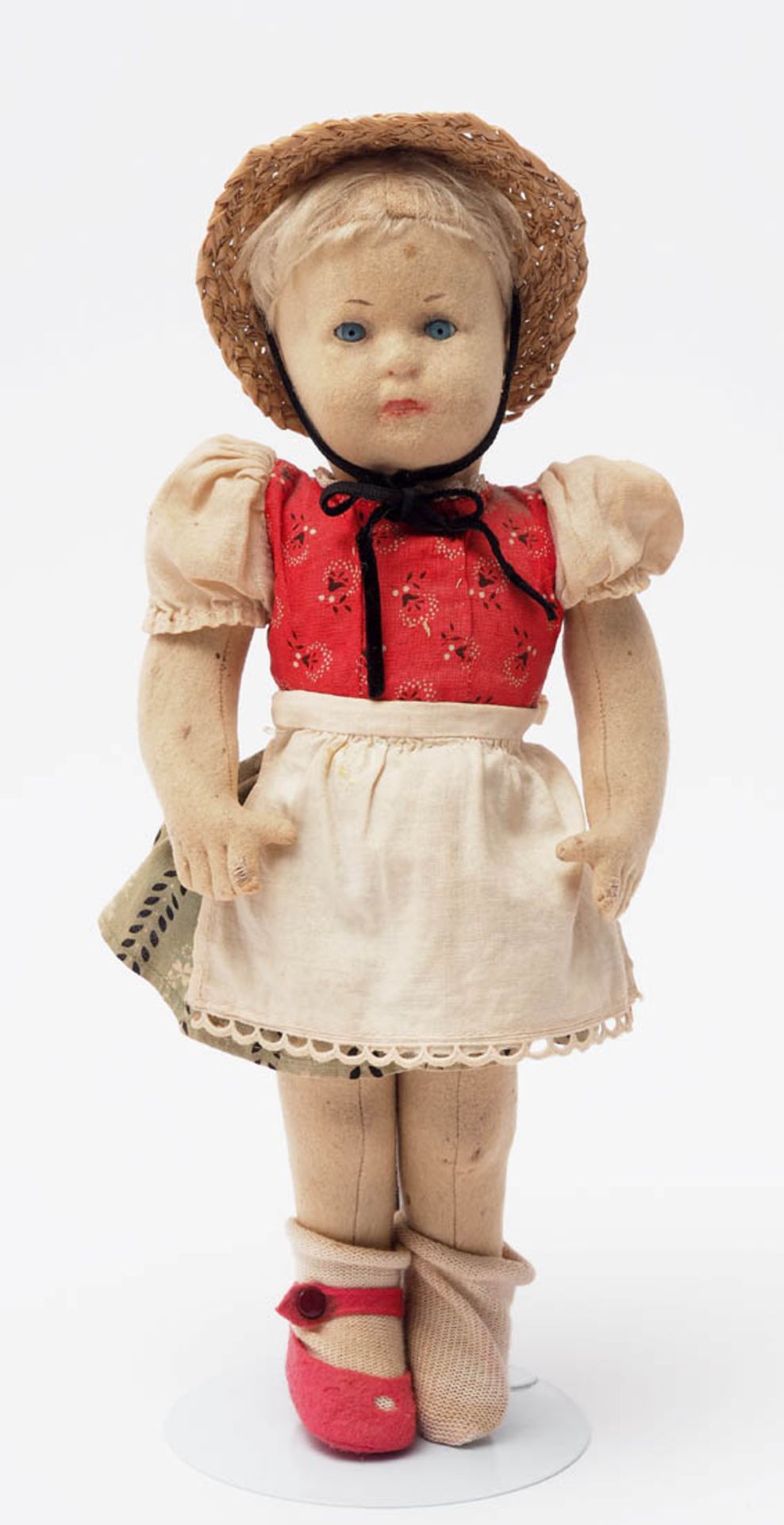 Filz-Puppe, Steiff, 40er Jahre Filzkörper mit genähten Händen und Armen. Gescheibte Beine.
