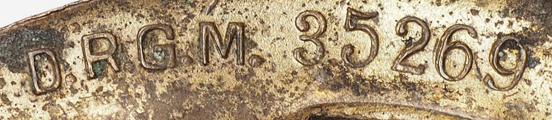 Vier Abzeichen, 30er Jahre Dazu eine Anstecknadel, IG Metall. - Bild 3 aus 3