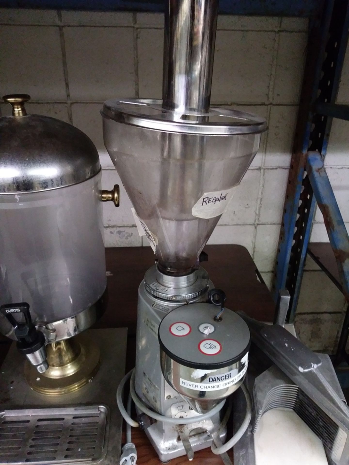 MAZZER LUIGI COFFEE GRINDER - Image 2 of 2